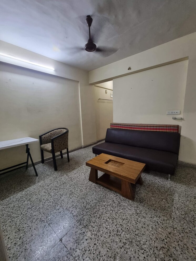 Living Room, hiranandani-gardens-kingston 1 Bedroom 480 Sq.Ft. Apartment In Powai Mumbai 9062726