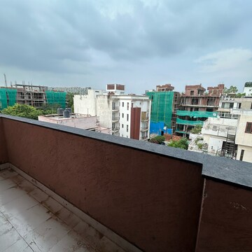3 BHK Builder Floor – Exterior View View at South Extension ii - for Rent