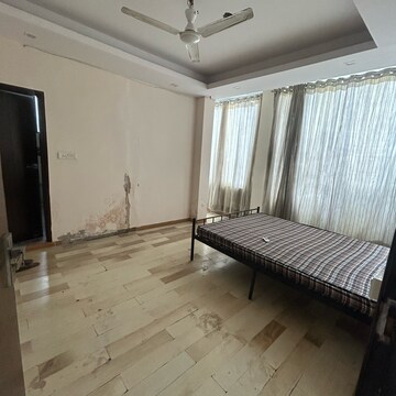 Bedroom in 3 BHK Builder Floor at South Extension ii – for Rent