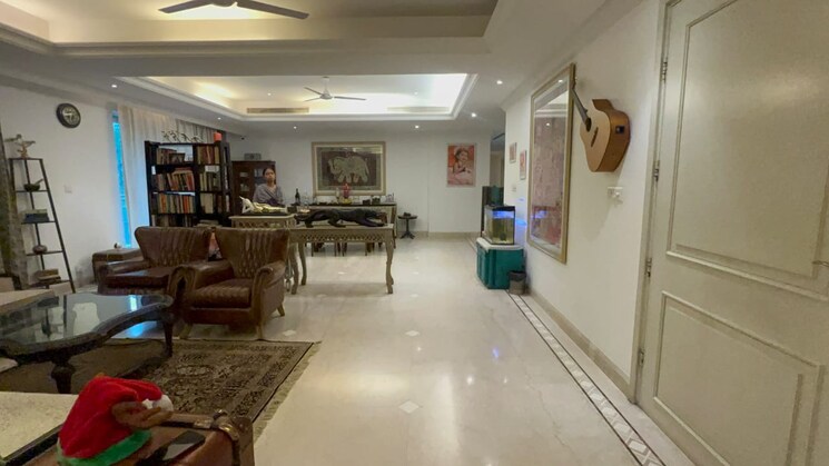 Living Room, dlf-queens-court 4 Bedroom 5000 Sq.Ft. Apartment In Greater Kailash ii Delhi 9062740
