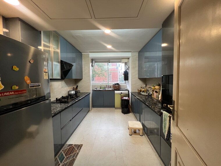 Kitchen, dlf-queens-court 4 Bedroom 5000 Sq.Ft. Apartment In Greater Kailash ii Delhi 9062740