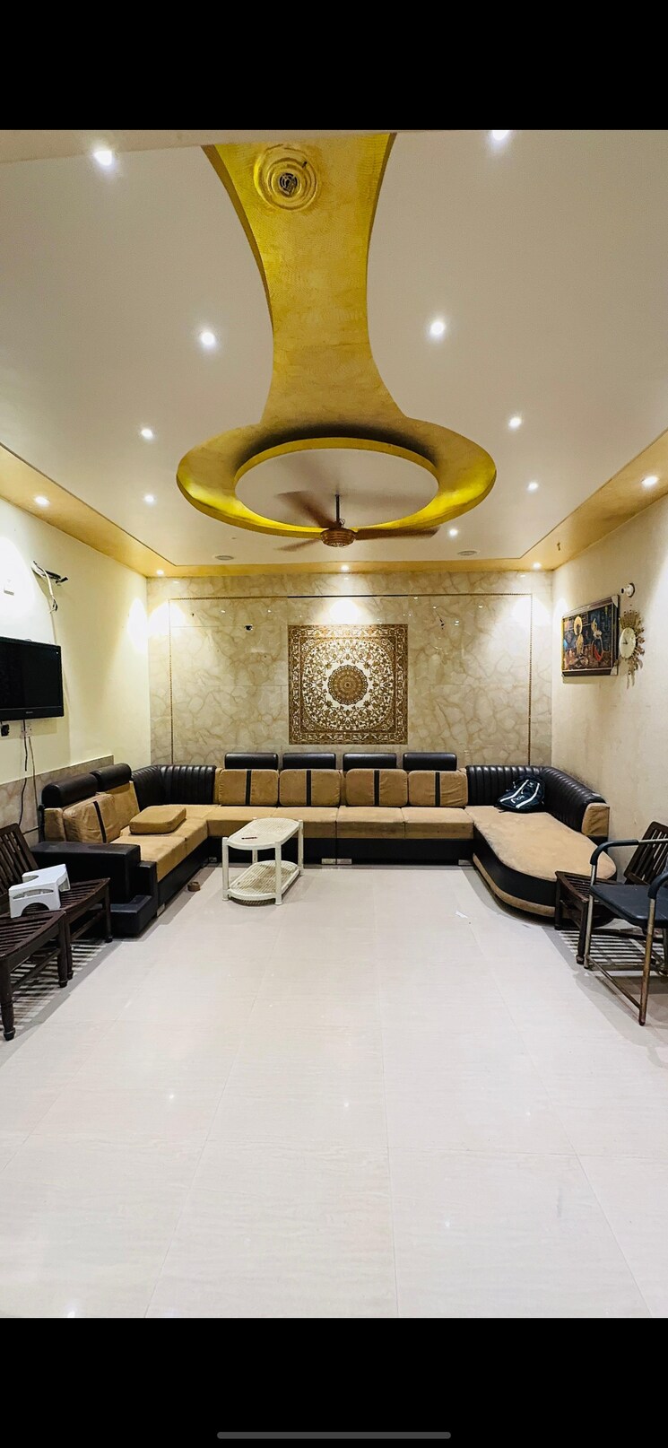 Living Room, dhillon-burj-one 3 Bedroom 2341 Sq.Ft. Apartment In Lohgarh Zirakpur 9062748
