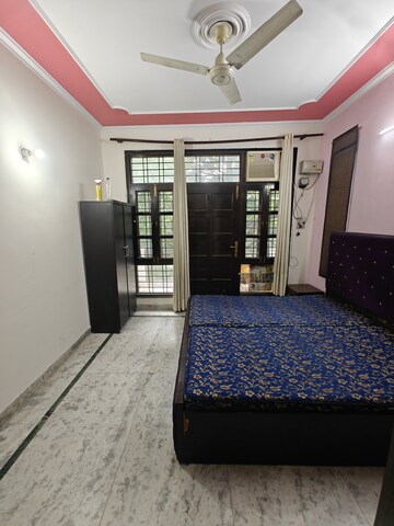 Bedroom in 3 BHK Builder Floor at Sushant Lok I – for Rent
