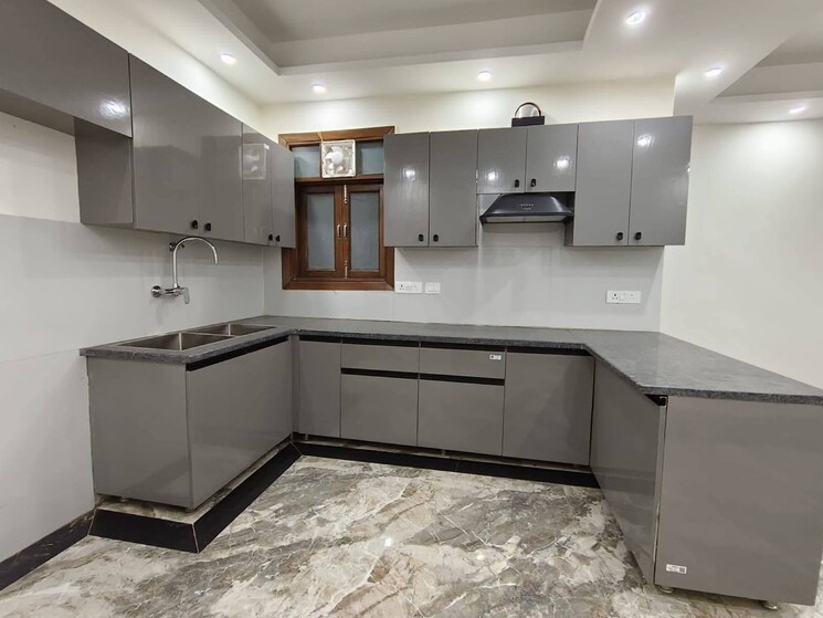 Kitchen, saket 3 Bedroom 1500 Sq.Ft. Builder Floor In Saket Delhi 9062802
