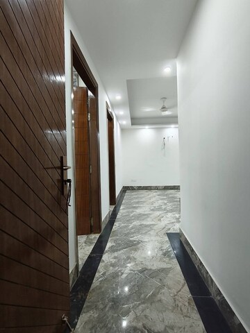  3 BHK Builder Floor at Saket – for Rent