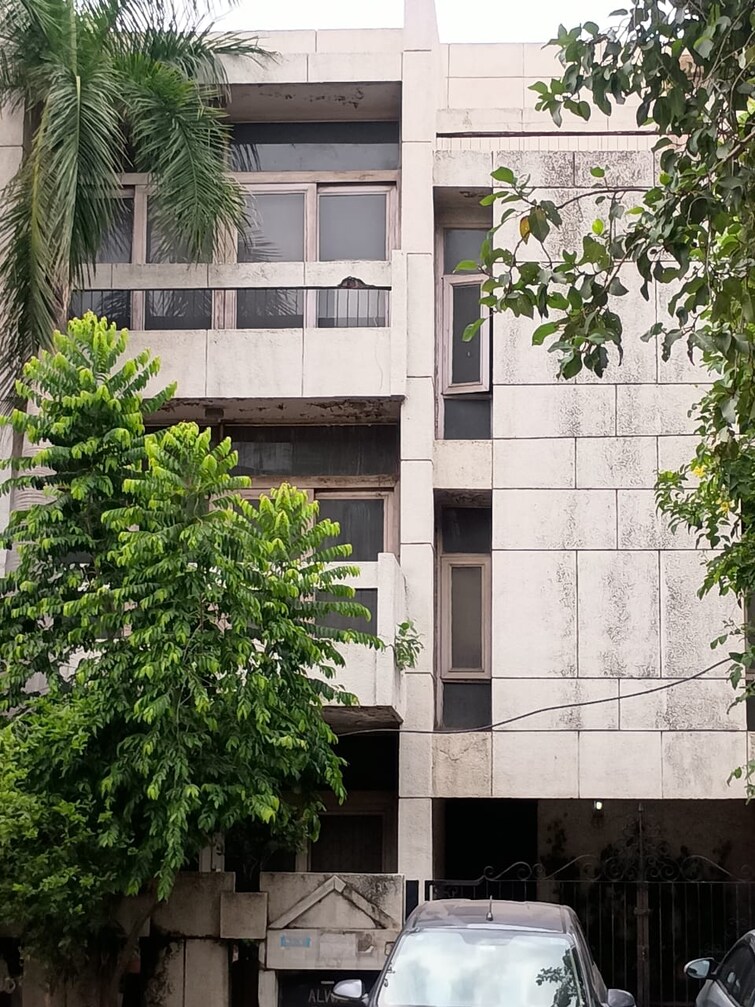 Cover Image, greater kailash ii 5 Bedroom 2700 Sq.Ft. Independent House In Greater Kailash ii Delhi 9062811