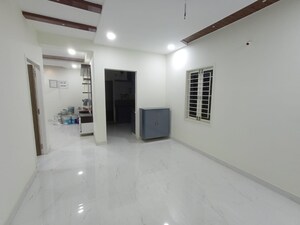 Room in 2 BHK Apartment at Amaravathi Road – for Sale
