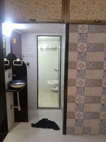Furnished Amenities in 1 BHK Apartment at Om Geetanjali CHS, Dahisar East – for Rent