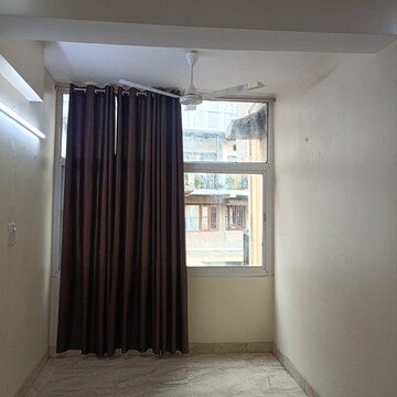  1 BHK Apartment at Vasant Kunj – for Rent