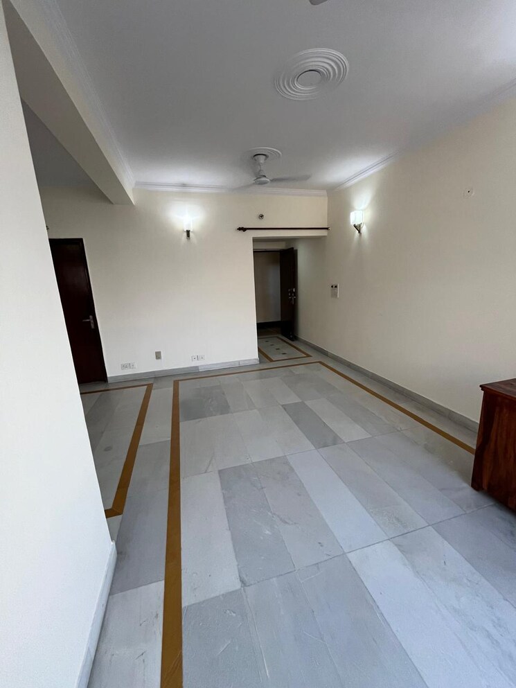 Kitchen, ardee-city-palm-grove-heights 3 Bedroom 2350 Sq.Ft. Apartment In Sector 52 Gurgaon 9062839