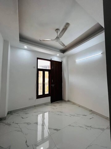 Bedroom in 1 BHK Builder Floor at Saket – for Rent