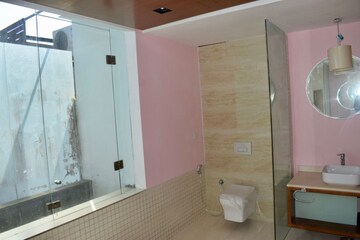 Bathroom in 3.5 BHK Villa at Dabolim – for Sale