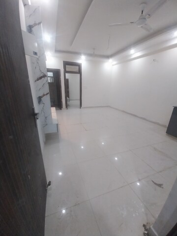 1 BHK Builder Floor For Rent in Lucky The Palm Valley, Sector 1 Greater Noida