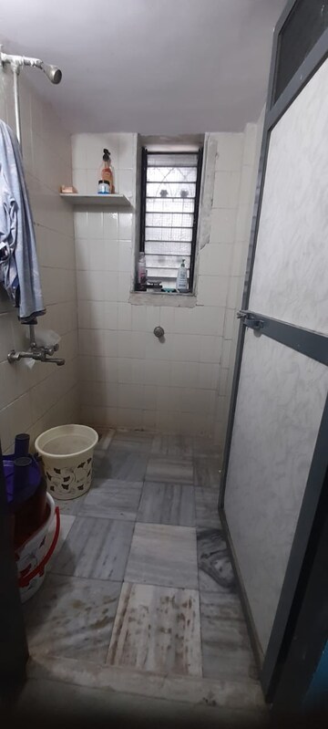 Bathroom in 4 BHK Apartment at Thakur Vishnu Shivam Tower, Kandivali East – for Rent