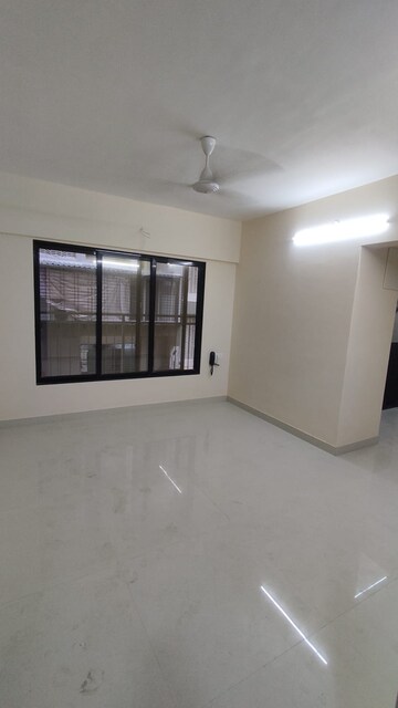 Room in 1 BHK Apartment at Ami Zarna, Malad West – for Rent