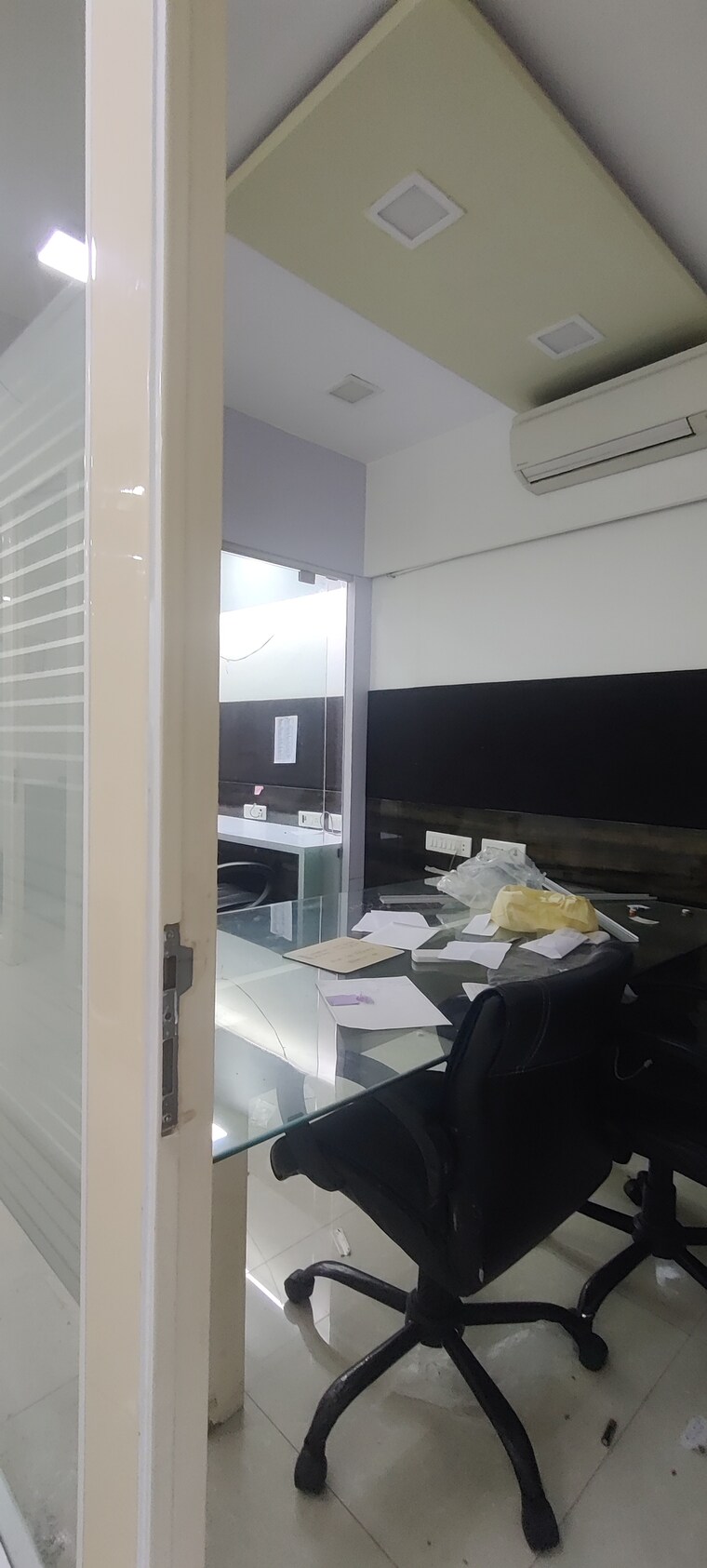 Team Area, kamala-mills Commercial Office Space 1200 Sq.Ft. In Lower Parel Mumbai 9062916