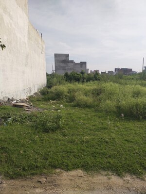  Plot For Sale in Jeevan Vihar
