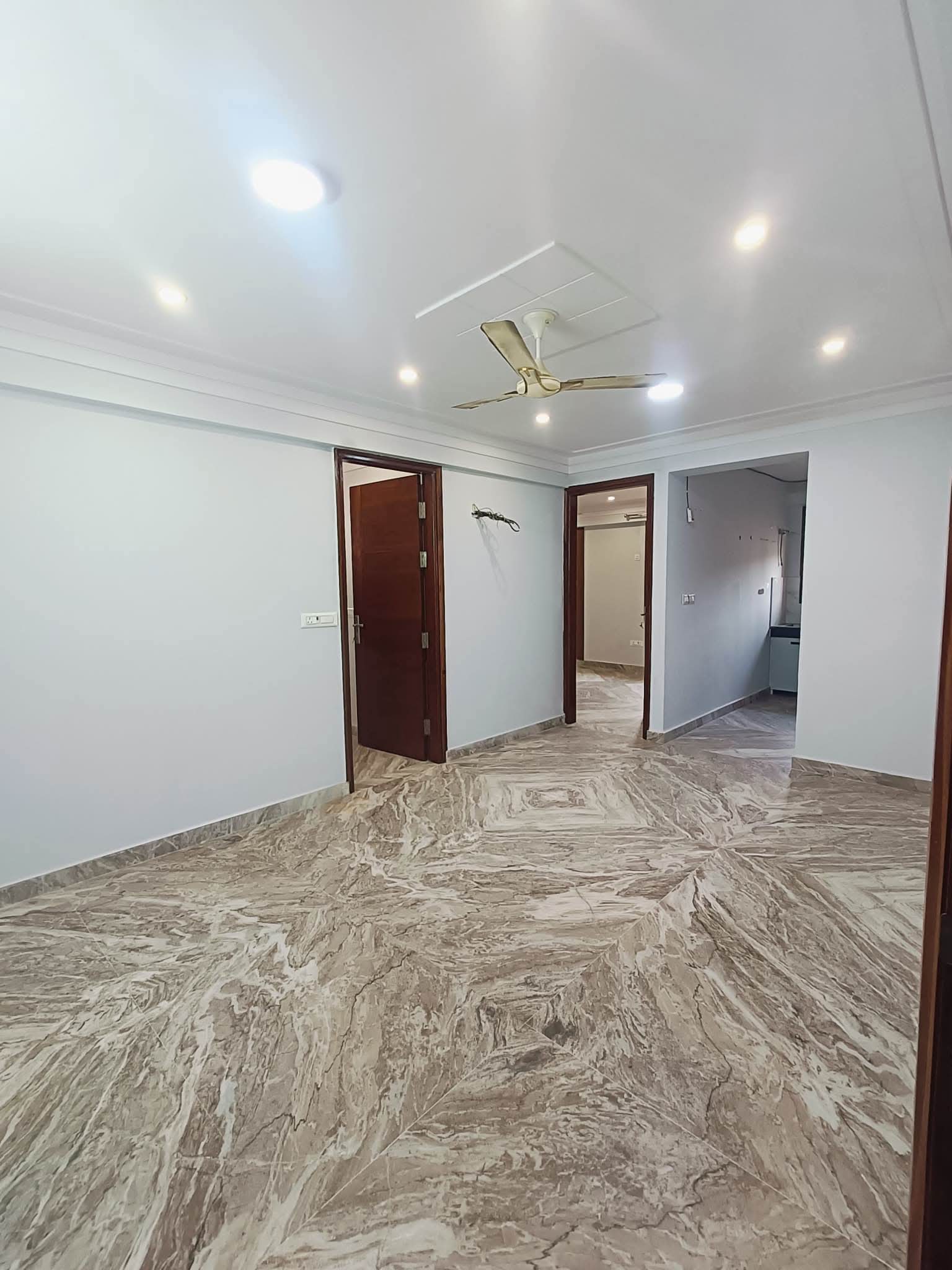 2 BHK + Servant Room Builder Floor For Sale in Palm Residency Chhatarpur