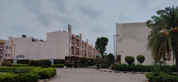  Plot – Exterior View View at Supertech Golf Country Plots, Sector 22b Yamuna Expressway - for Sale