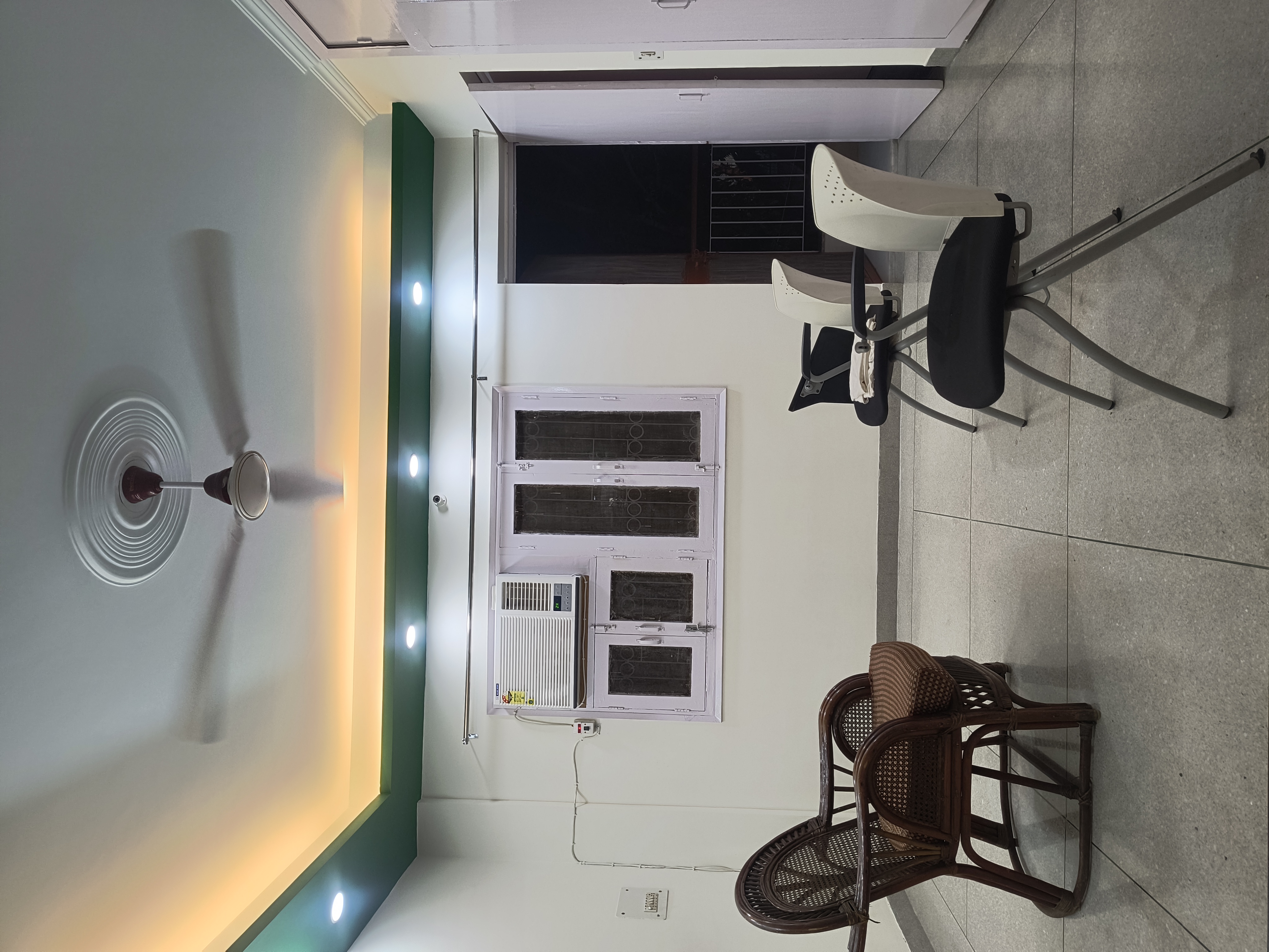 1 BHK Apartment For Rent in Sarita Vihar Pocket M Jan