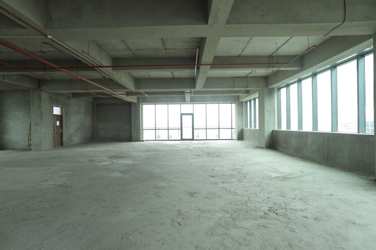  Parking, pinnacle-tower-sector-62 Commercial Office Space in IT/SEZ 96000 Sq.Ft. In Sector 62 Noida 9062973