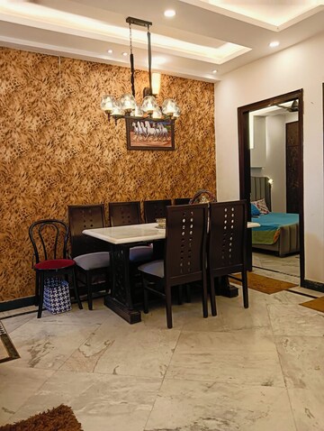 Living Room in 2.5 BHK Builder Floor at Sector 56 – for Sale