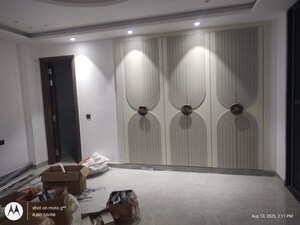 Room in 4 BHK Builder Floor at Vasant Kunj – for Sale