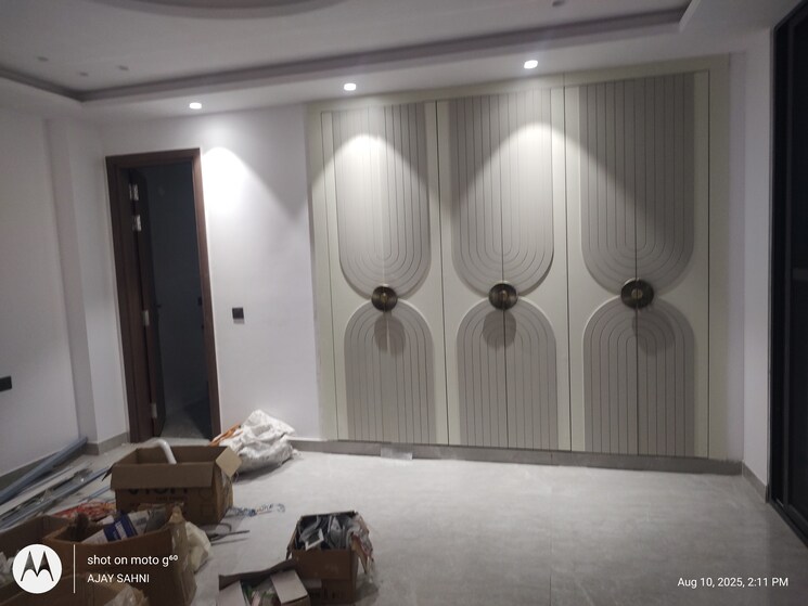 Room, vasant kunj 4 Bedroom 3200 Sq.Ft. Builder Floor In Vasant Kunj Delhi 9062985