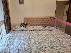 Bedroom in 1 BHK Apartment at Lodha Amara, Kolshet Road – for Sale