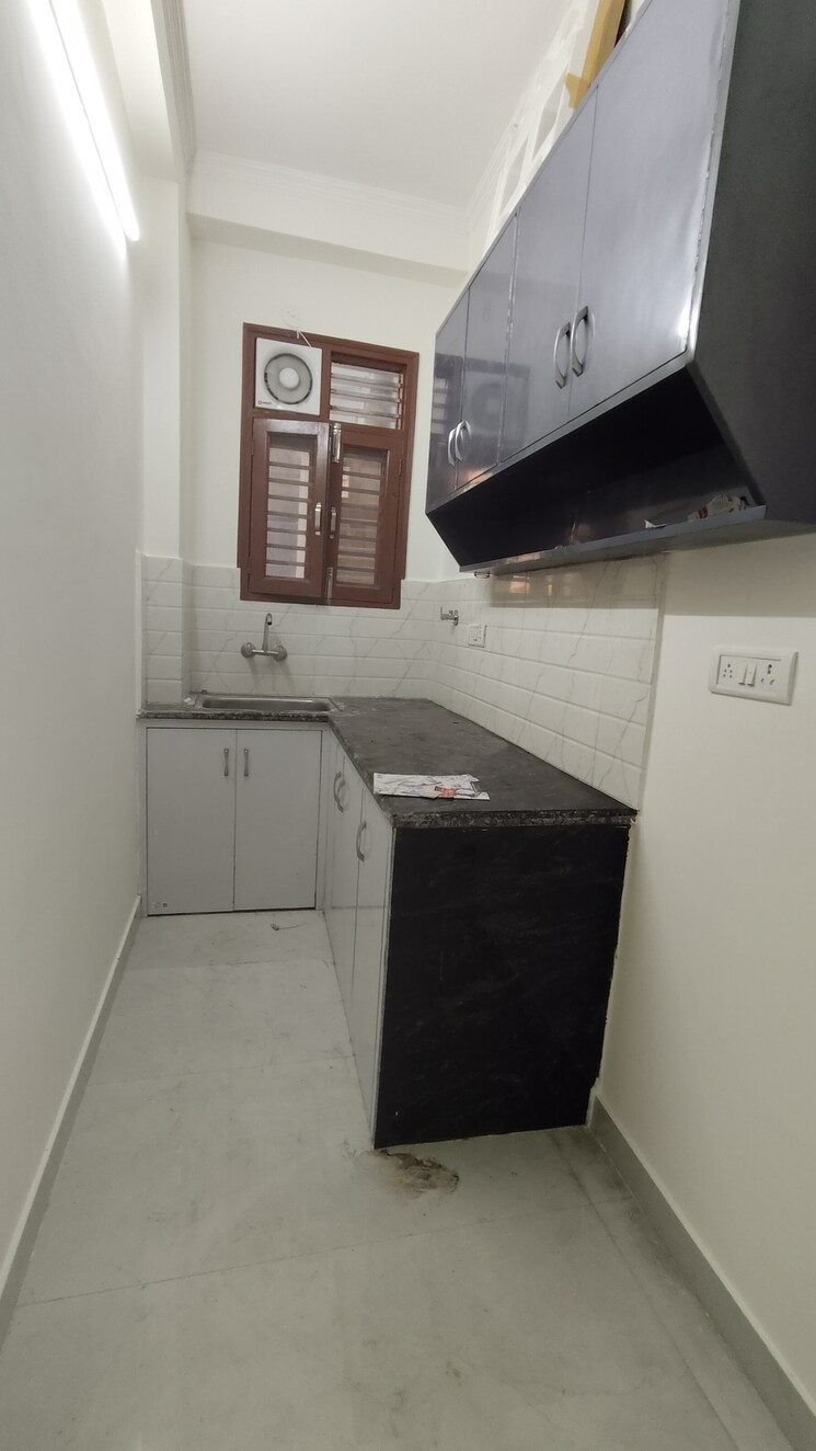 Kitchen, saket 1 Bedroom 450 Sq.Ft. Builder Floor In Saket Delhi 9063003