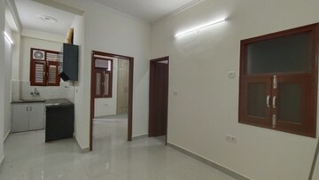 1 BHK Builder Floor For Rent in Saket