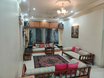 Living Room in 3 BHK Apartment at Deccan Gymkhana – for Rent