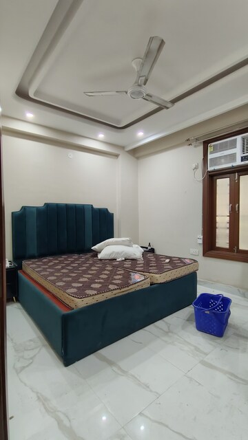 Bedroom in 1 BHK Builder Floor at Saket – for Rent