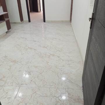 2 BHK Builder Floor – Entrance View at Sector 73 - for Sale