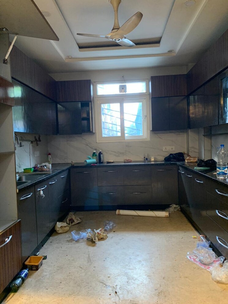 Kitchen, navbharat-apartments 3 Bedroom 1500 Sq.Ft. Builder Floor In Paschim Vihar Delhi 9063047