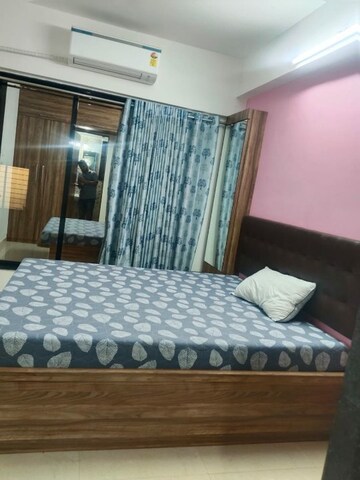 Master Bedroom in 1 BHK Apartment at Kalina – for Rent