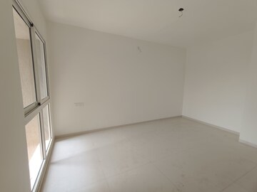 Room in 2 BHK Apartment at Moreshwar 19 East, Nerul – for Rent