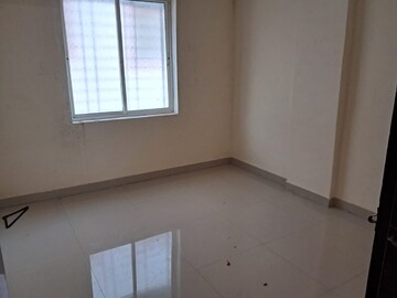 Room in 2 BHK Apartment at Jambhulwadi – for Sale