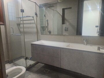 Bathroom in 4 BHK Builder Floor at Safdarjung Enclave – for Rent