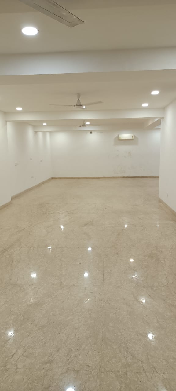 3 BHK + Servant Room Builder Floor For Rent in Panchsheel Enclave