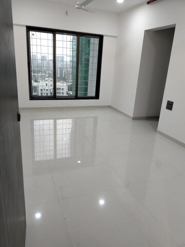 Room in 1 BHK Apartment at Poonam Vaishno Heights, Malad East – for Rent