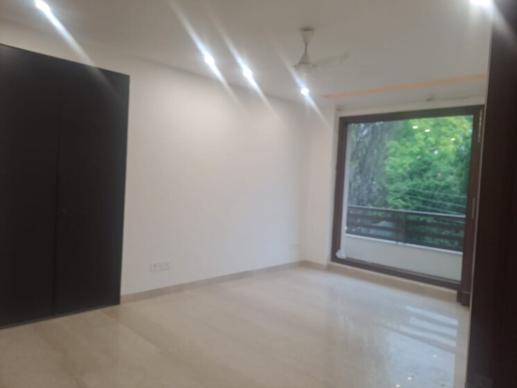 Room, safdarjung enclave 4 Bedroom 2700 Sq.Ft. Builder Floor In Safdarjung Enclave Delhi 9063109