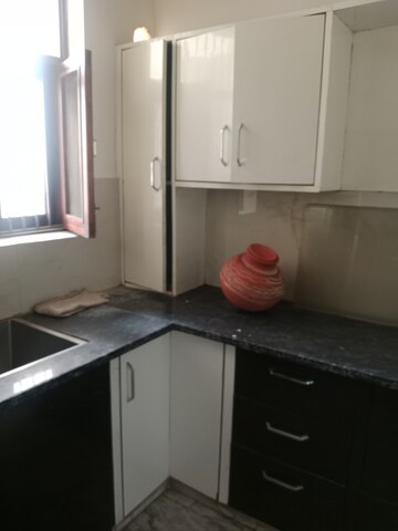 Kitchen in 2 BHK Builder Floor at Sector 25 – for Rent