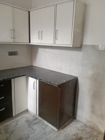 Kitchen in 2 BHK Builder Floor at Sector 25 – for Rent