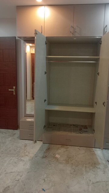 Bathroom in 3 BHK Builder Floor at Sector 14 – for Rent