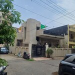 3 BHK + Pooja Room,Servant Room,Study Room 180 Sq.Mt. Independent House in Sector 19