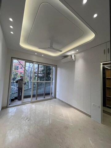 Room in 2 BHK Builder Floor at Lajpat Nagar 4 – for Rent