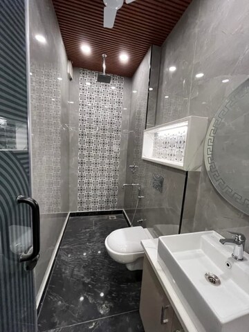 Bathroom in 2 BHK Builder Floor at Lajpat Nagar 4 – for Rent