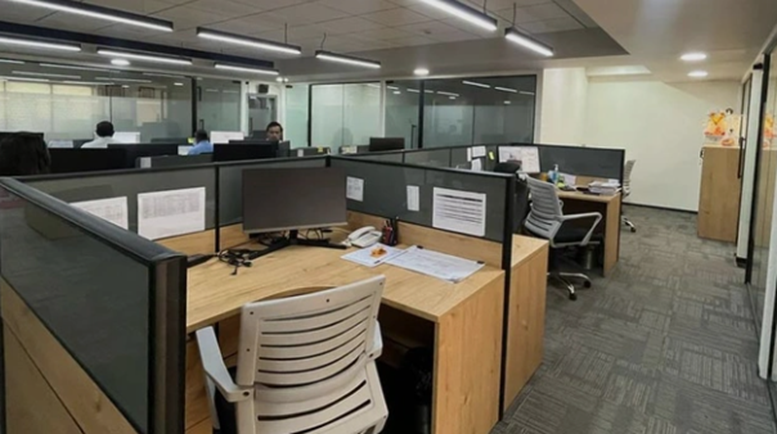 Office Space For Rent in Omkar The Summit Business Bay