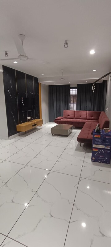 2 BHK Apartment For Rent in Adajan